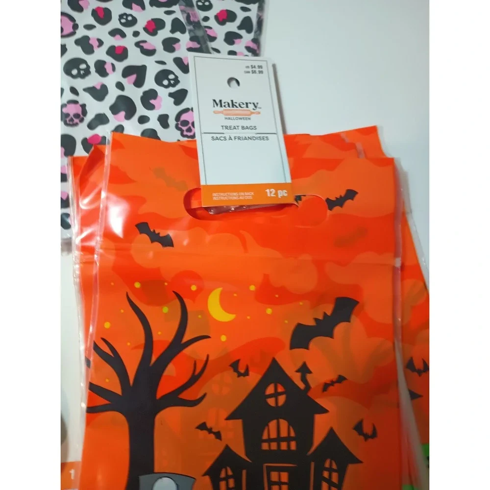 Makery Halloween Baking Lot Pink Haunted House Silicone Mold Rolling Pin Bags